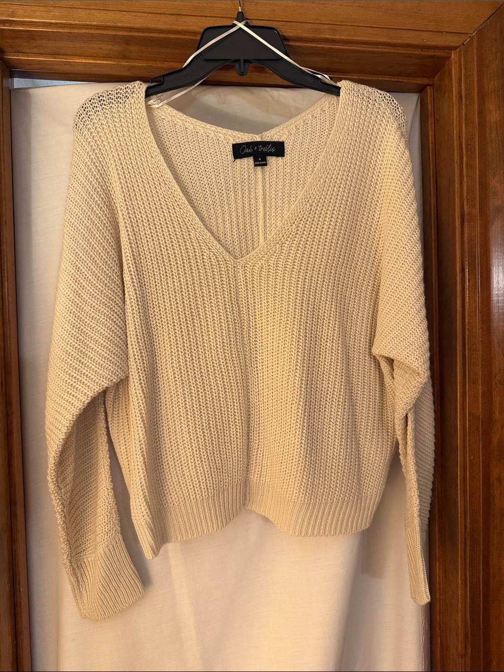 cloth & stone Soft Cream V-Neck Chunky Knit Sweater